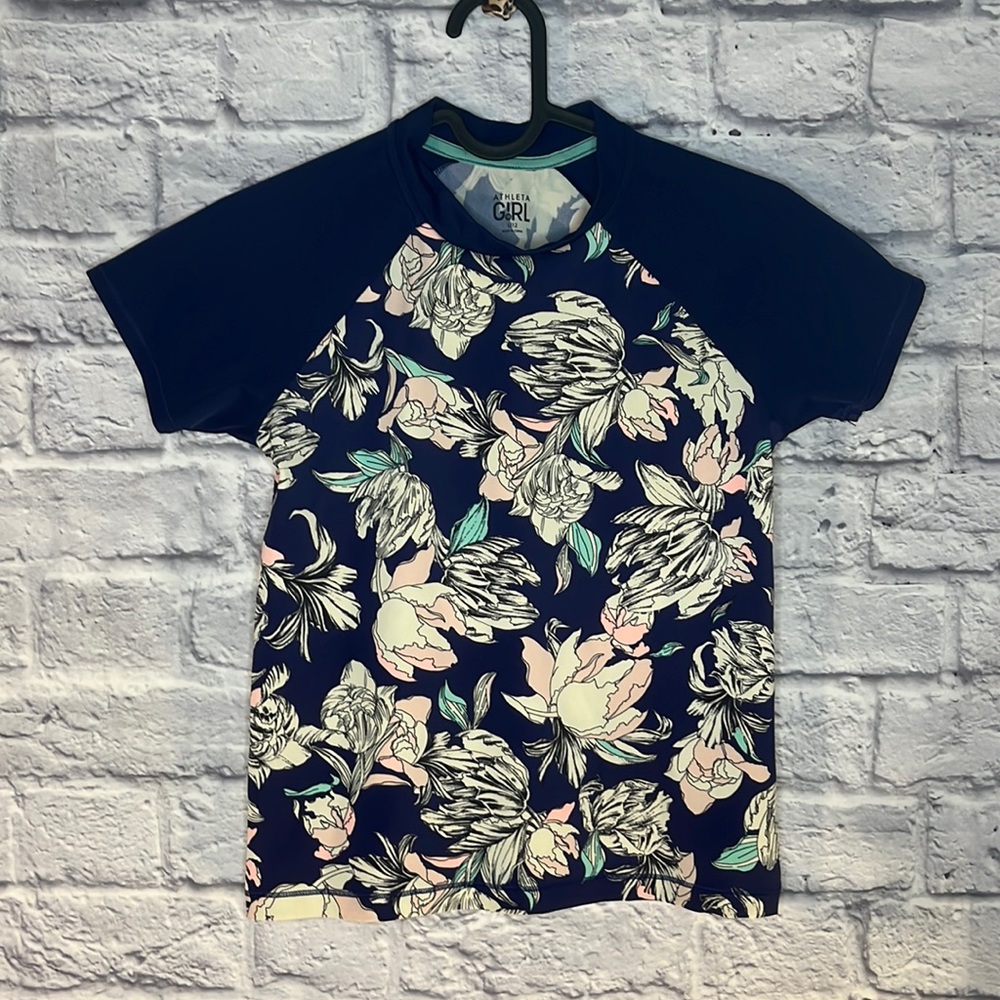 Athleta girl flower shirt